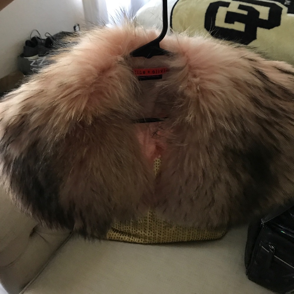 Real for  collar vest