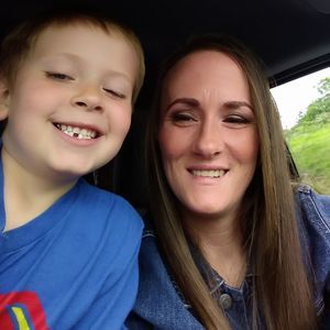 Meet your Posher, Nikki