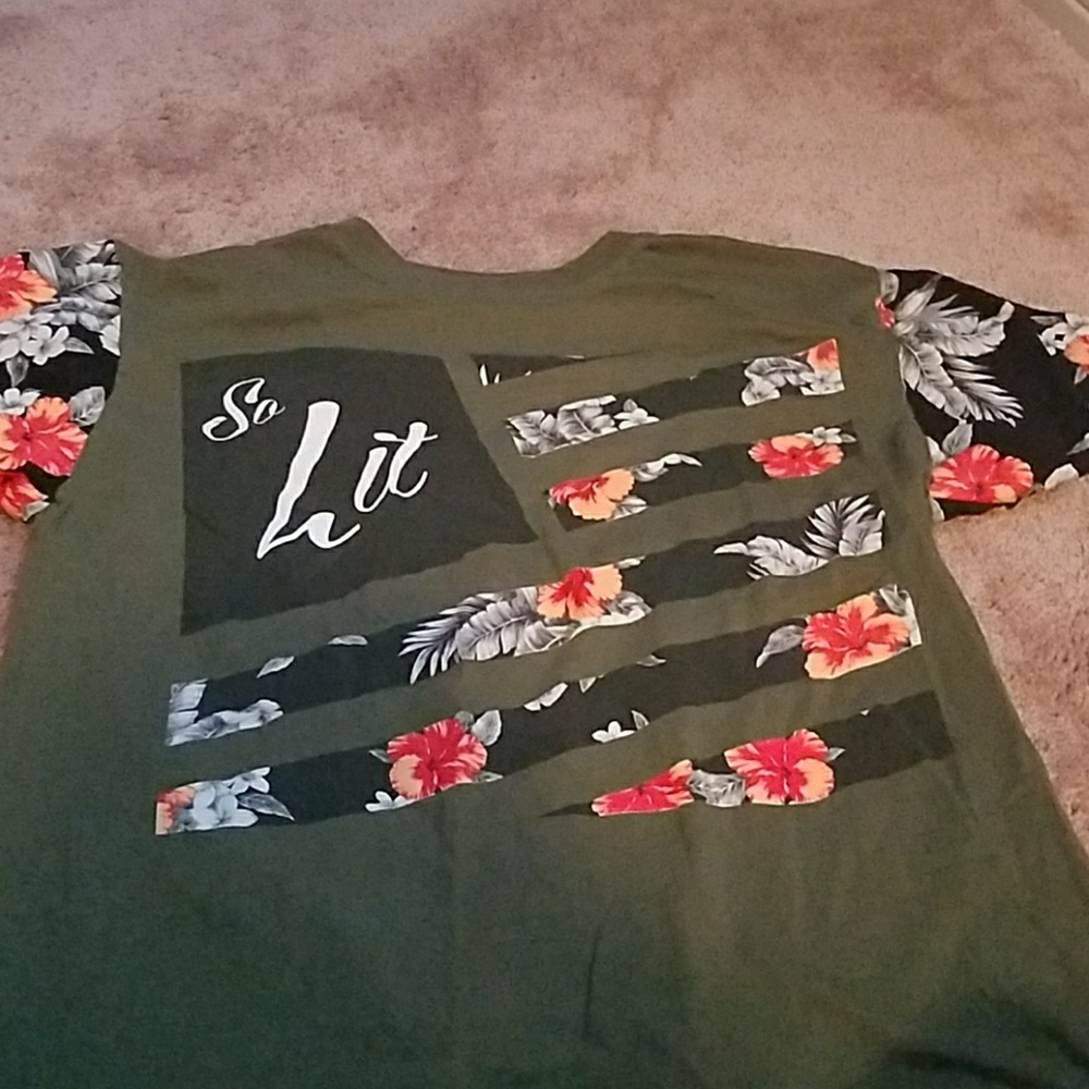 "So lit" graphic tee