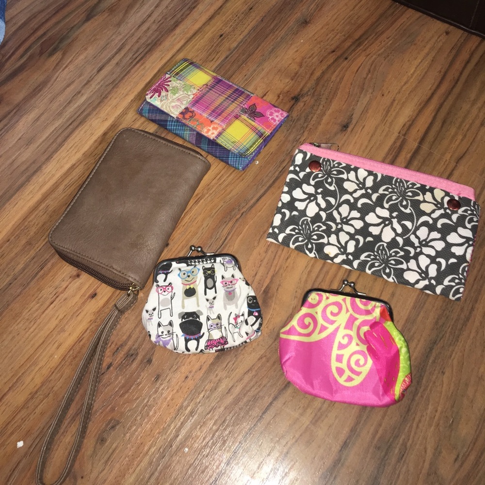 Wallets/ change purses.