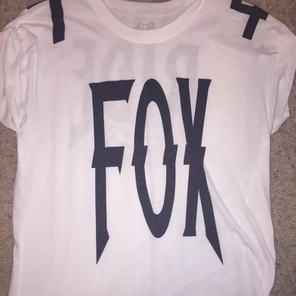 Fox Tops - Women's fox t-shirt
