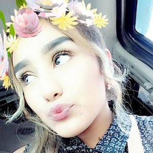 Meet your Posher, Janeth