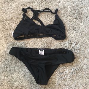 black brandy melville bikini ‼️❤