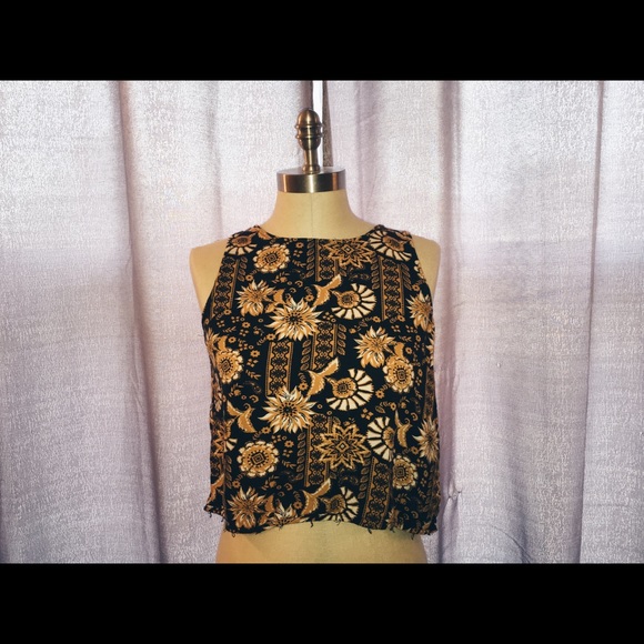 Floral cropped top - Picture 1 of 2