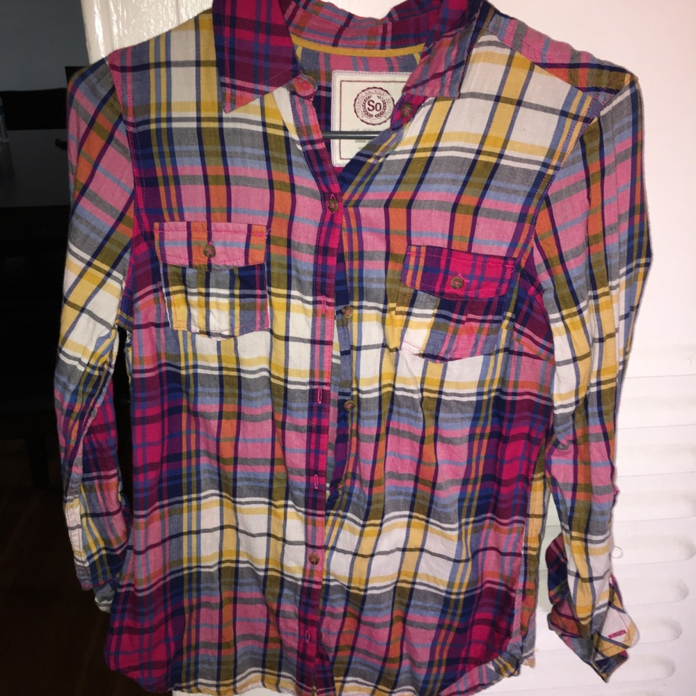 Women's plaid shirt