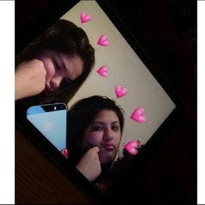 Meet your Posher, Valerie