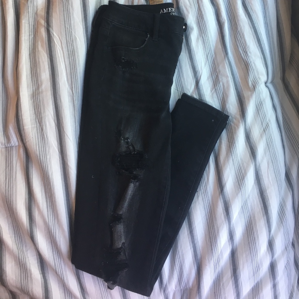American eagle destroyed black jeans!