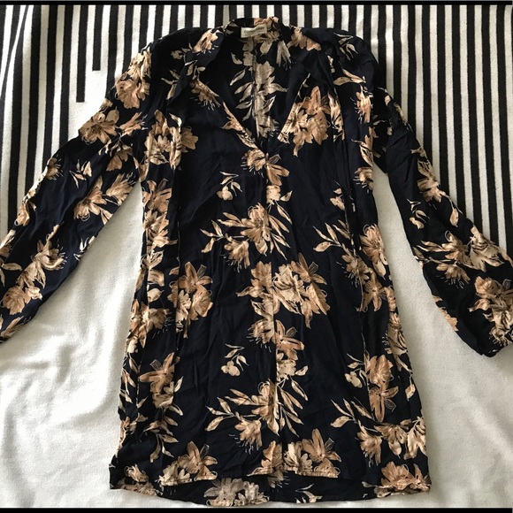 Black floral dress - Picture 2 of 2