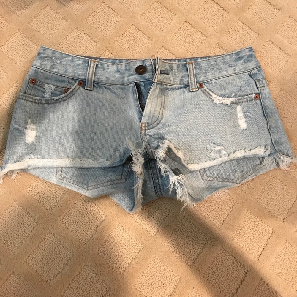 light wash jean shorts