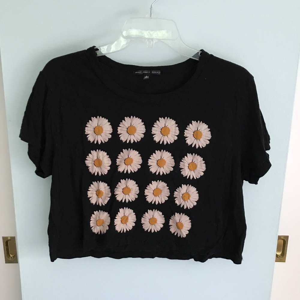 Urban Outfitters daisy crop top