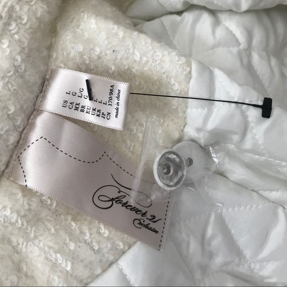 Exclusive Cream Warm Coat - Picture 6 of 8