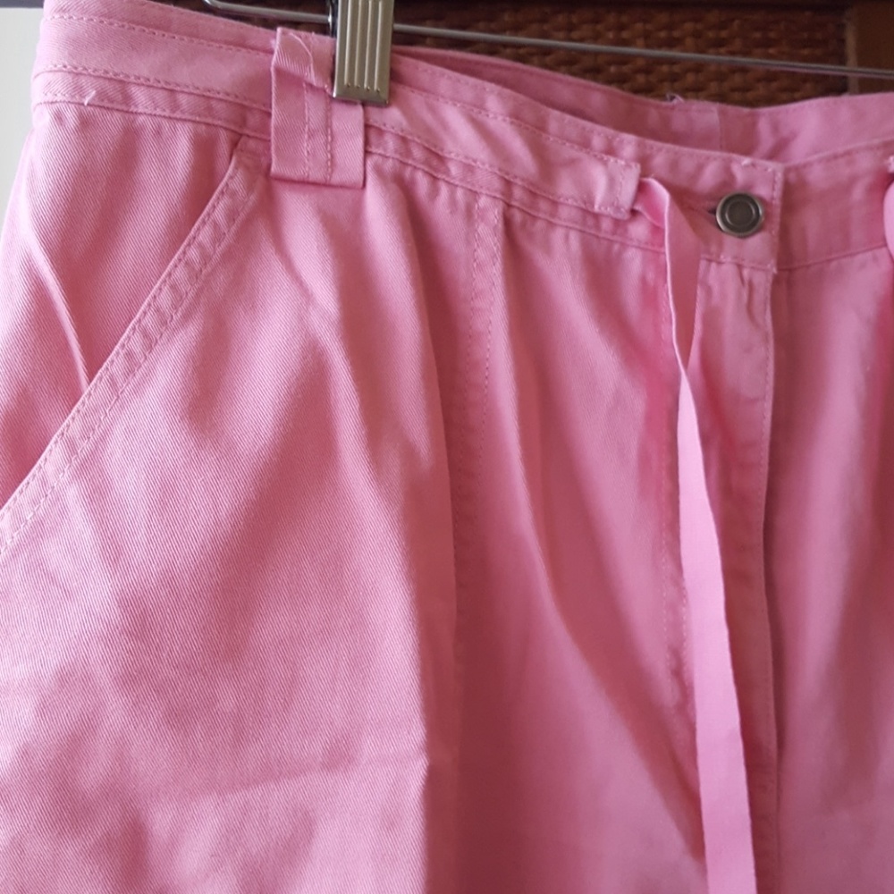 JM Collection Pink Capris . Size 14💙 - Picture 2 of 7