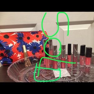 🆕💄  10 Brand New Lipgloss 💄🆕