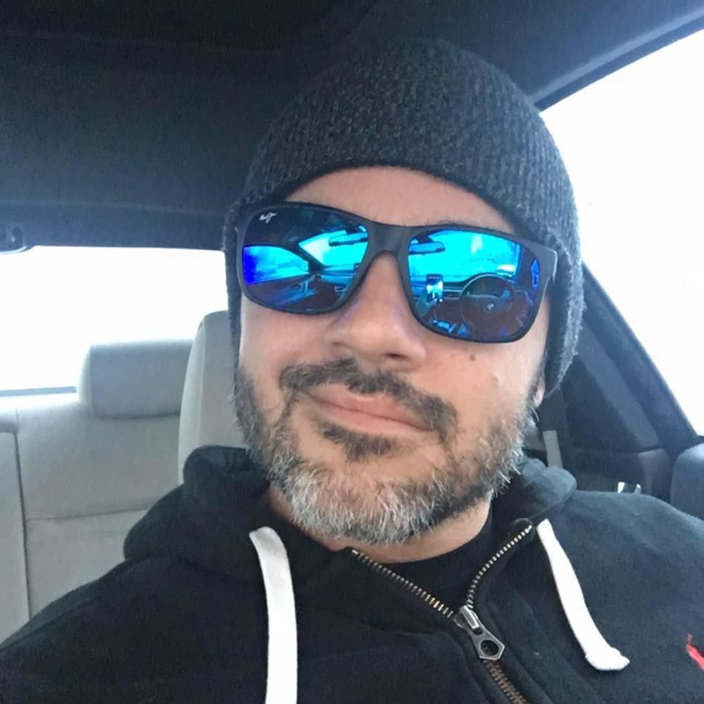 Meet your Posher, Larry