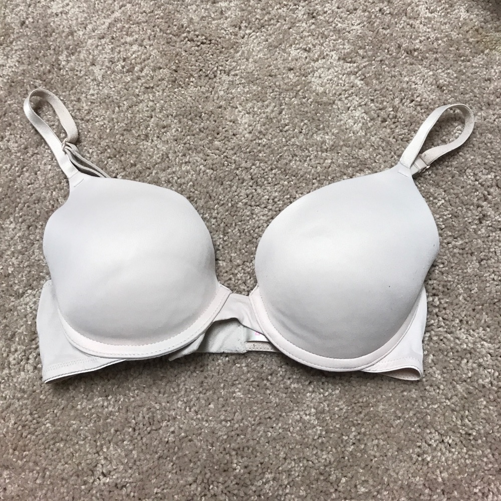 VS PINK nude bra with light push-up size 32C