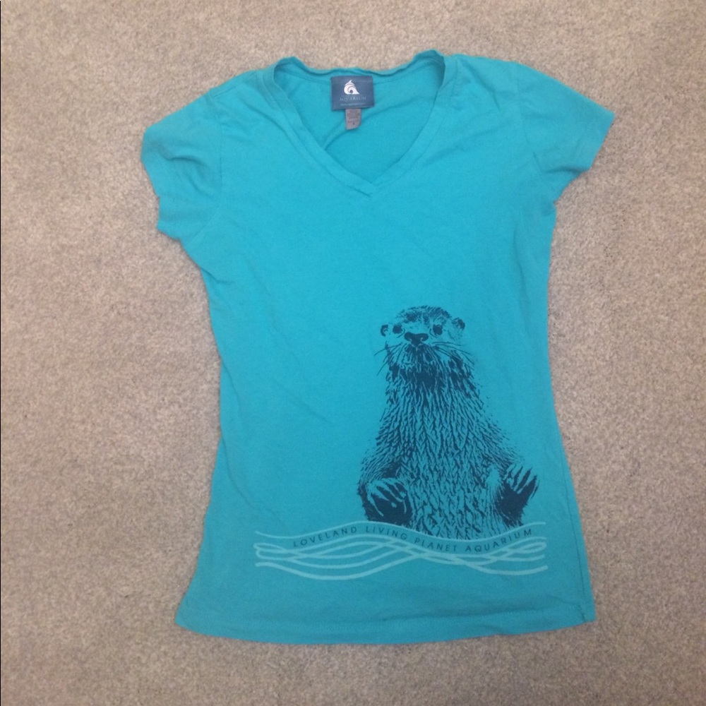 Loveland Planet Aquarium blue V neck shirt