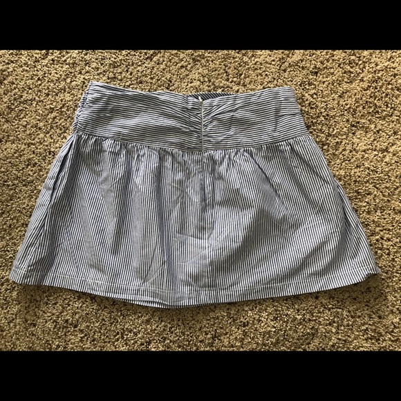 Zara Mini Skirt - Picture 3 of 3