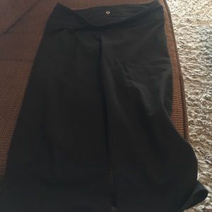 Gently used lululemon crops