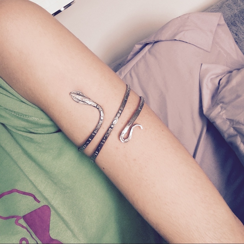 Snake 🐍 arm band