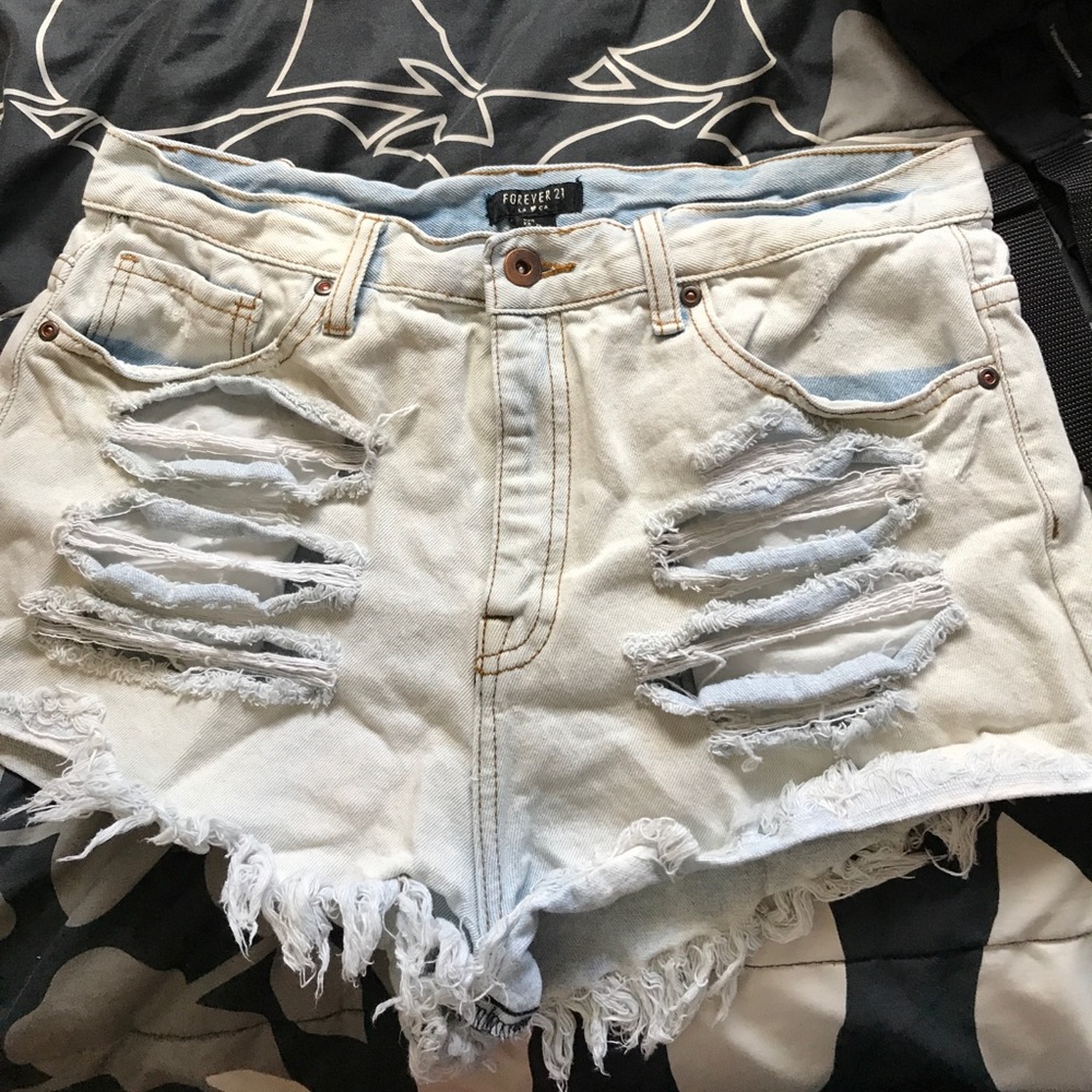 Light wash denim jean shorts