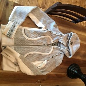 RARE LULULEMON JACKET SIZE 4
