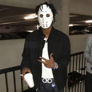 Meet your Posher, Frankiee