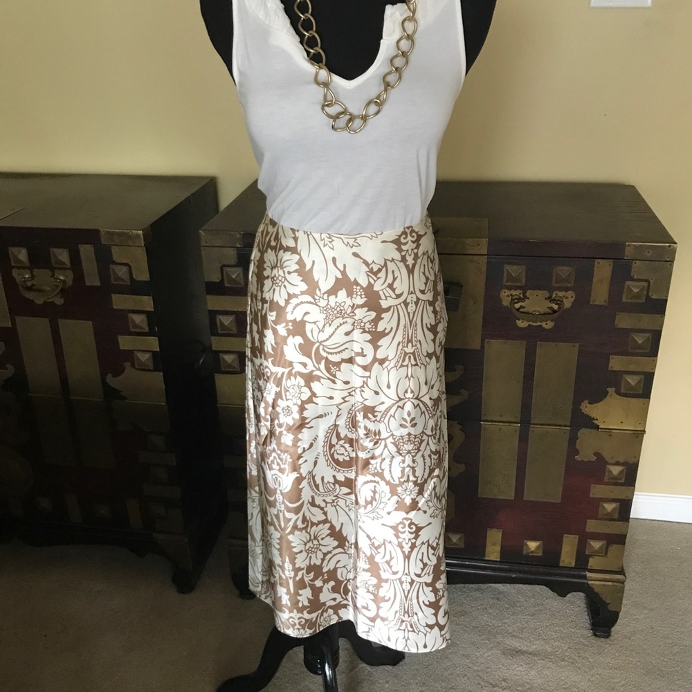 Silky Printed Mid-Length A-Line Skirt