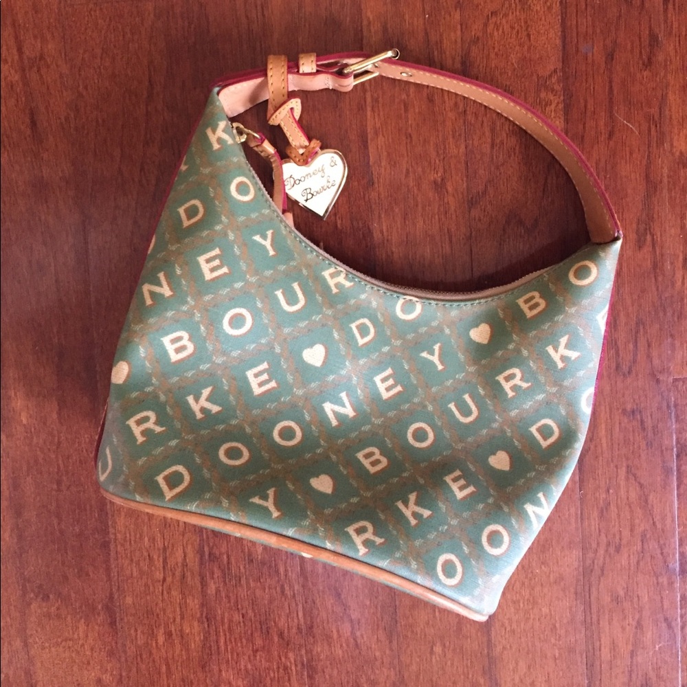 Dooney & Bourke bag