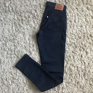 Levis 711 Blue jeans!