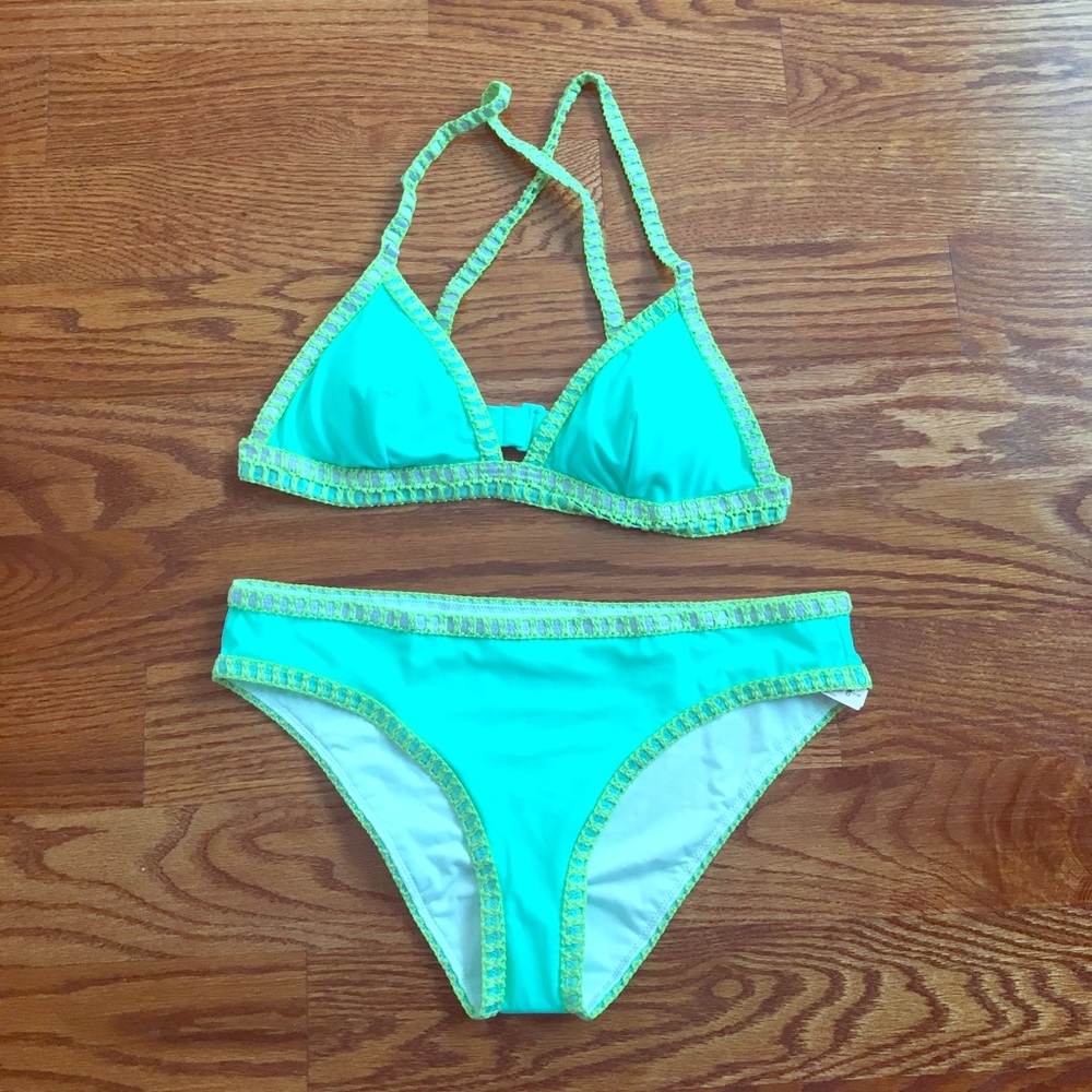 NWT 👙Blue and green bikini!👙