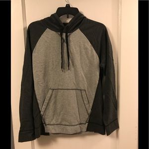 ❗️4 items for $8 ❗️Converse hoodie