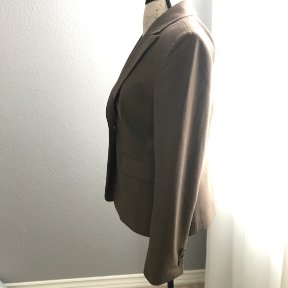 Tahari Arthur S.Levine Collection Suit Blazer - Picture 4 of 7