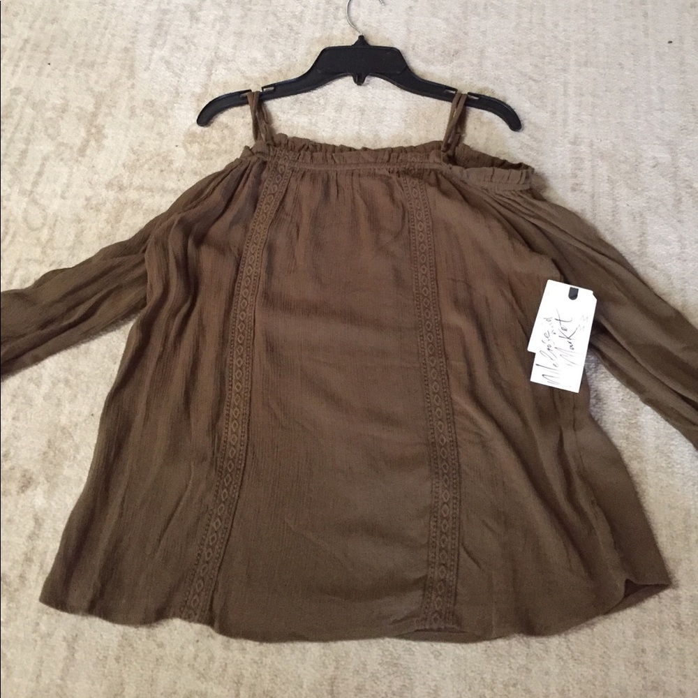 Green-Bronze Cold Shoulder Top