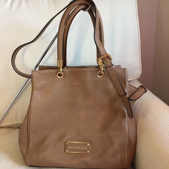MARC by Marc Jacobs Too Hot to Handle Leather Tote - Picture 1 of 4