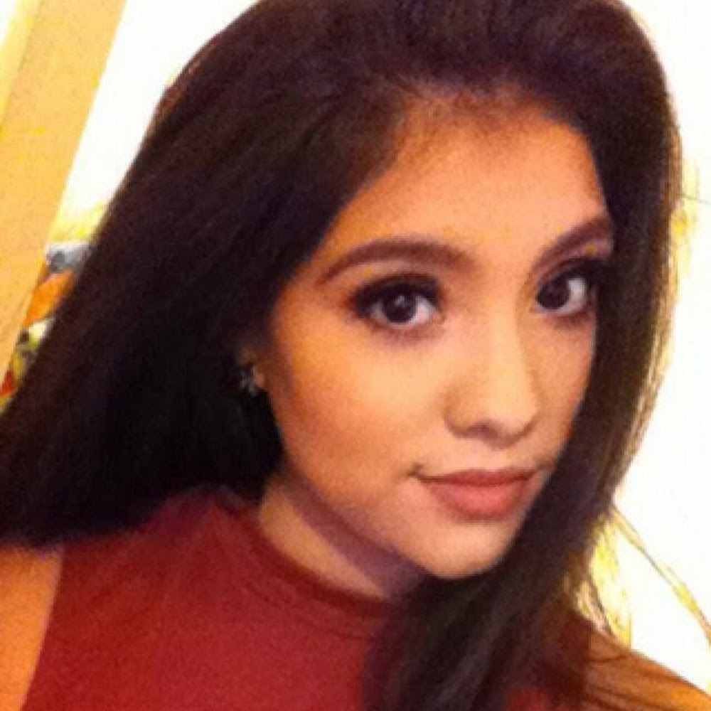 Meet your Posher, Estrella