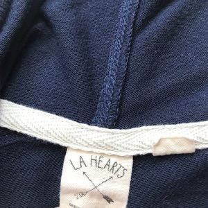 crop top sweatshirt