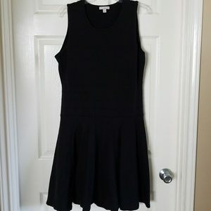 Sleeveless black dress