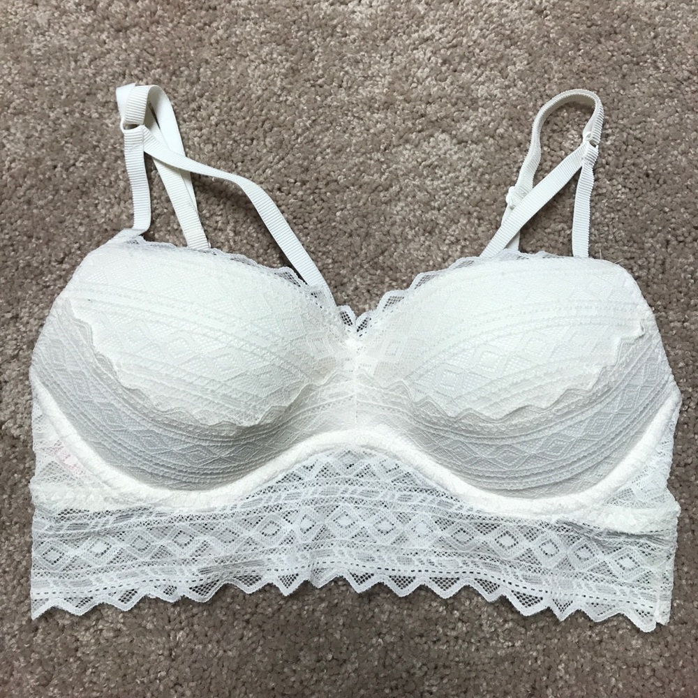 VS PINK bralette with lace detailing