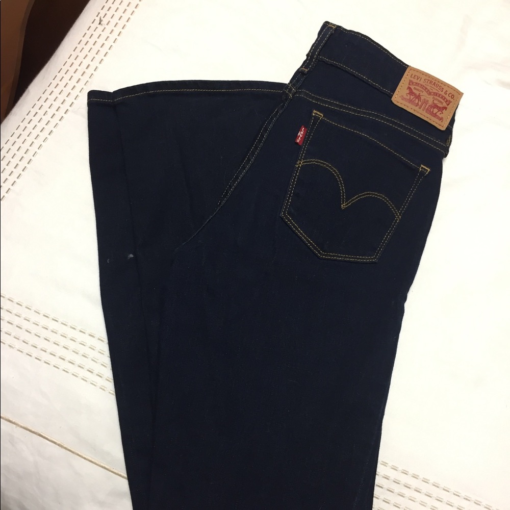 Dark bootcut Levi's