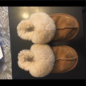 Kids Ugg Slippers, size 13