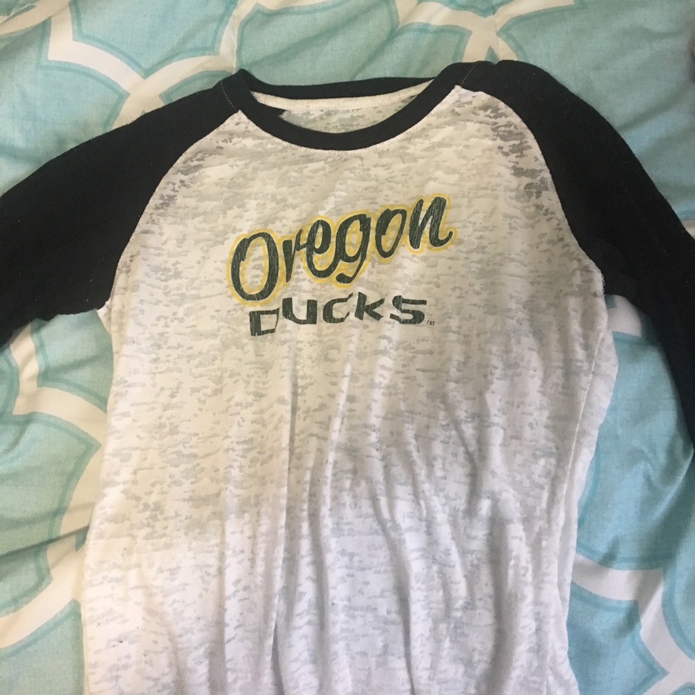 Campus Heritage burn-out Oregon Duck t-shirt