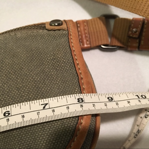 🐿 Fossil Emilia Crossbody Bag - Leather & Canvas - Picture 4 of 7