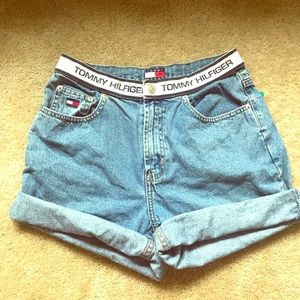 Vintage Tommy Hilfiger High Waist Shorts