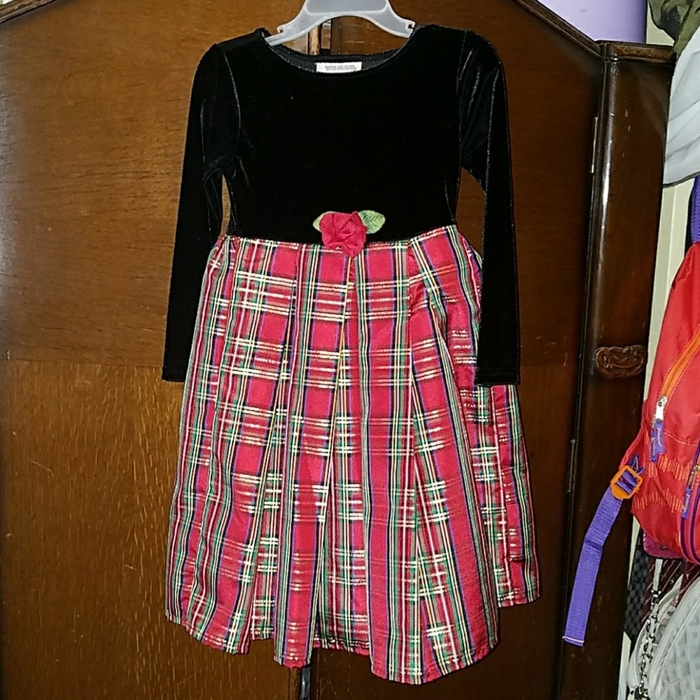 Holiday dress