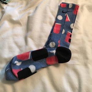 Men's Nike Elite socks large