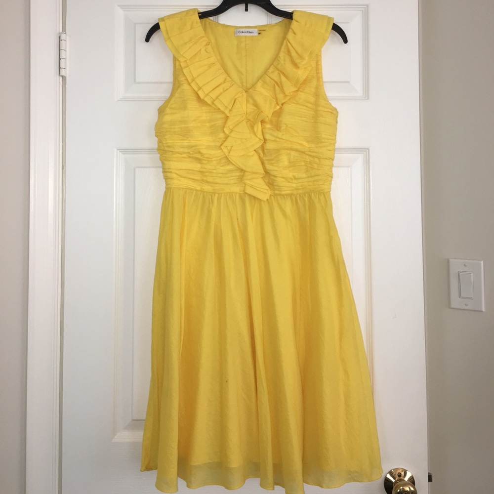 EUC 6P Canary Yellow Calvin Klein Ruffle Dress