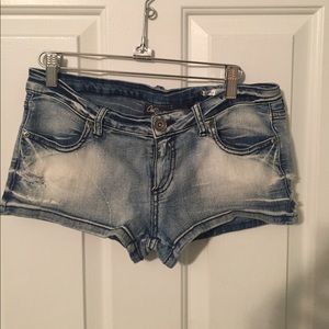 Daisy duke shorts