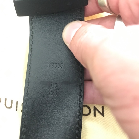 Louis Vuitton Black Belt.