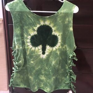 Shamrock tee
