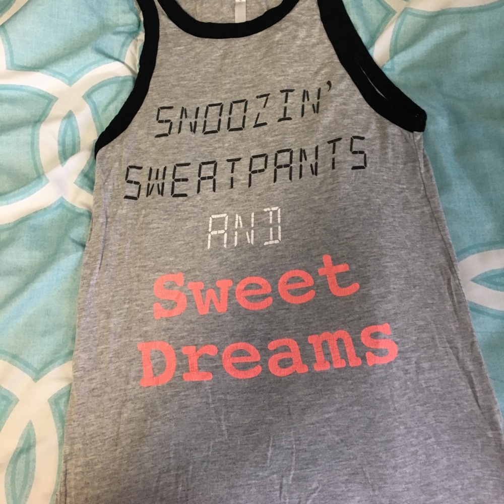 Love Peace Lounge night tank